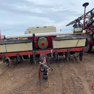 Case IH 900 Corn Planter - Prairie Farm, WI