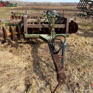 John Deere 425 Offset Disk - Cornell, WI