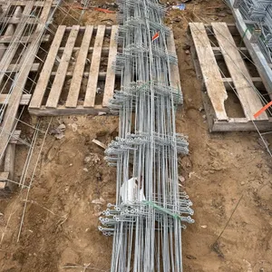Approx. (50) Dura-Eye Level Eye Ladder