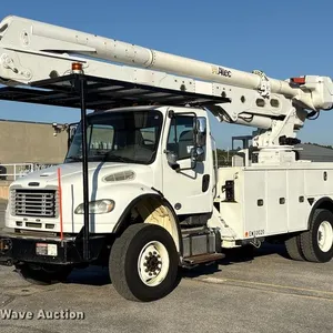 2015 Freightliner Business Class M2 bucket truck