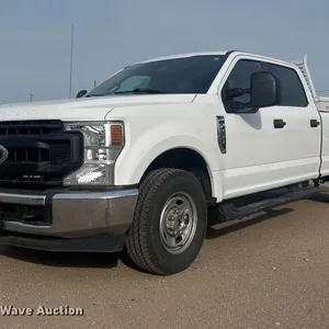 2021 Ford F250 Super Duty XL Crew Cab pickup truck
