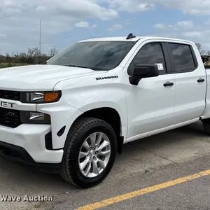 2021 Chevrolet Silverado 1500 Crew Cab pickup truck