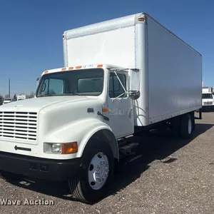 2001 International 4700 box truck
