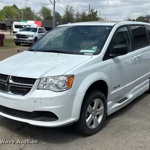 2018 Dodge Grand Caravan handicap accessible van