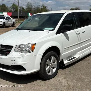2016 Dodge Grand Caravan handicap accessible van