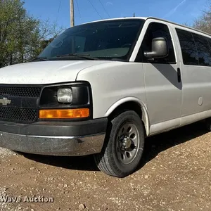 2012 Chevrolet Express 1500 van