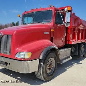 1998 International 9200 dump truck