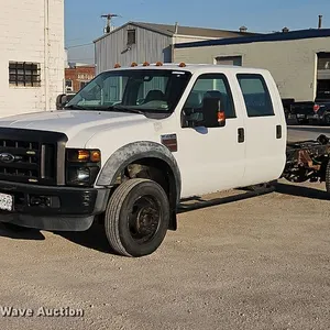 2008 Ford F450 Super Duty XL Crew Cab pickup truck cab and chassis