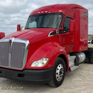 2020 Kenworth T680 semi truck