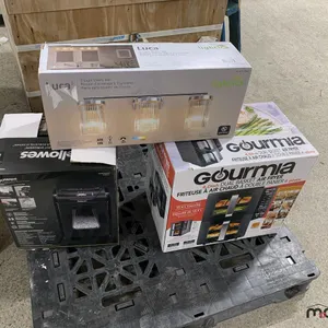 Dual Basket Air Fryer, Paper Shredder & Vanity Light
 UNRESERVED