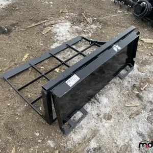 2025 GIYI Skid Steer Telescopic Boom
 UNRESERVED