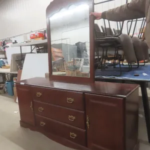 Bureau – 66" x 27" x 29" with Mirror – 47" x 32"