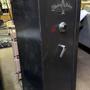 Liberty Gun Safe 22x18x60�, Dial Combo