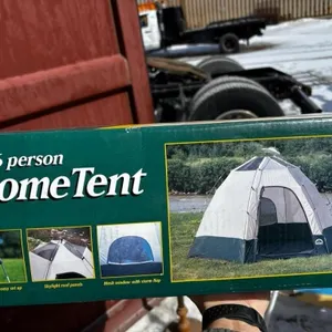 5-6 person dome tent in box