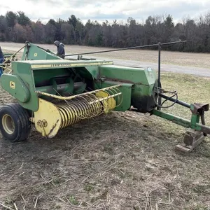 John Deere 336 Hay Baler w/kicker