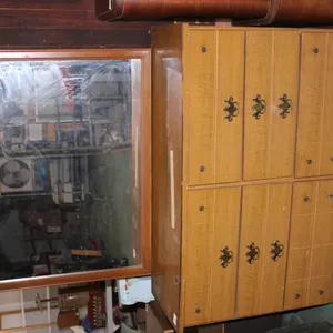 Dresser With Mirror Measures 48 x 16 x 33, With A 41.5 x