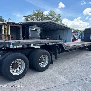 1980 Transcraft drop deck equipment trailer