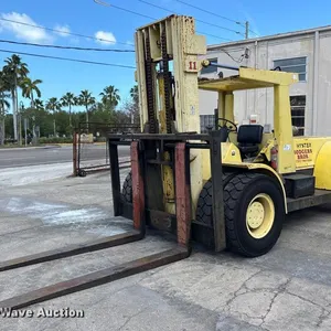 Hyster H350B forklift