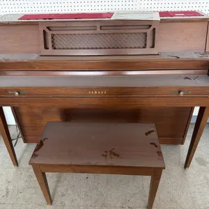 Yamaha Piano with Bench