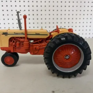 Case o matic 800 diesel tractor by ERTL
