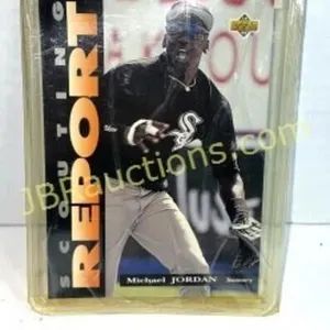 MICHAEL JORDAN UPPER DECK SCOUTING REPORT CARD