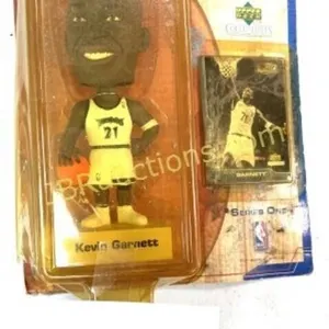 UPPER DECK KEVIN GARNET BOBBLE HEAD PLAY MAKERS
