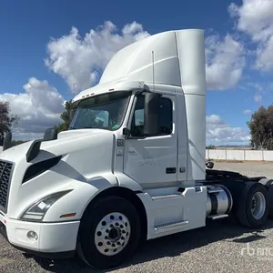 2020 Volvo VNR64300 T/A Day Cab Truck Tractor