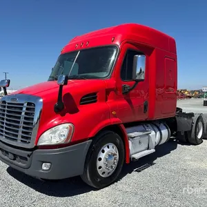 2017 Freightliner Cascadia 113 T/A Sleeper Truck Tractor