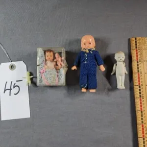 1950s Irwin Plastic Doll in Crochet Clothes 4.5"T