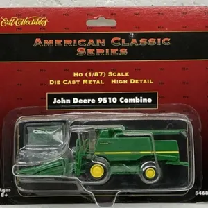 Nice NIP ERTL John Deere 9510 Toy Combine W/Header