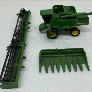 Clean John Deere 9510 Toy Combine With 3 Heads