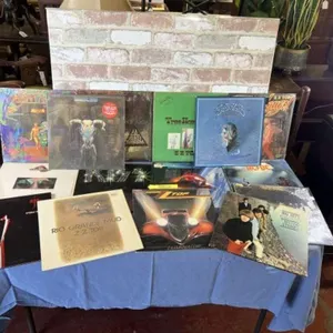 15 PCS ASSORTED VINTAGE RECORD ALBUMS / ASSORTED
