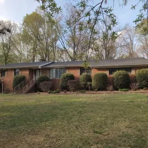 Brick Home with 2,289 heated sqft in Huntingdon TN
