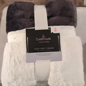 New Cuddl duds throw