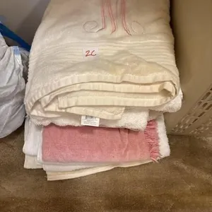 Bath towel lot 2