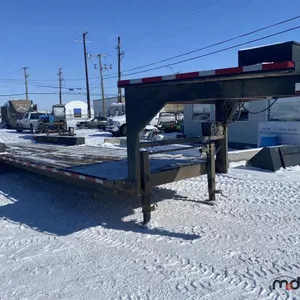 2015 Falcan Tri/A Flat Deck Gooseneck Trailer
 UNRESERVED