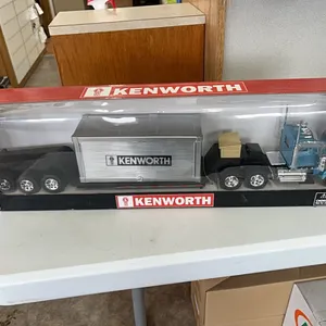 KENWORTH W900 TRUCK & DOUBLE DROP TRAILER 1:32 SCALE MODEL