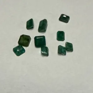 10 Green Emerald Cut Gemstones 10.11 Carat - APPRAISED $8000