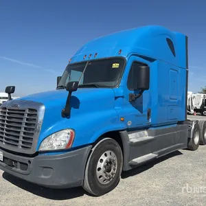 2017 Freightliner Cascadia 125 T/A Sleeper Truck Tractor