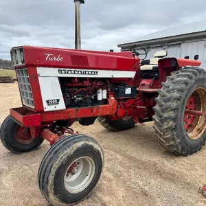 International 1066 Tractor