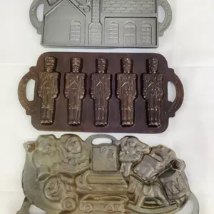 John Wright Cast Iron Molds Christmas Edition