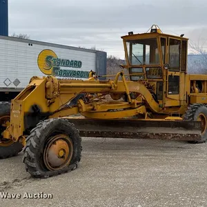 1963 Wabco 666 rigid frame motor grader