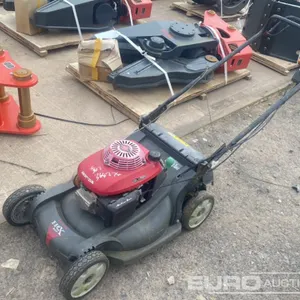 Honda HRX537 Petrol Lawnmower 