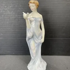 Royal Doulton - Harmony HN2824