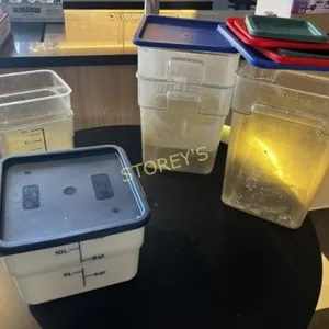 6 Food Containers and Lids