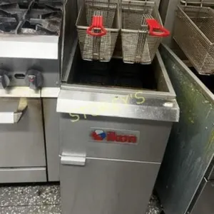 Ikon 35lbs Gas Deep Fryer on wheels