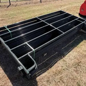 13- 5�x9� Metal Livestock Panels