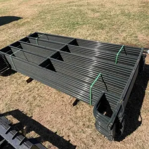 13- 5�x9� Metal Livestock Panels