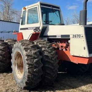 CASE 2670 Diesel Tractor, Power Shift, 2 Hyd.,