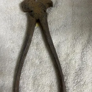 FENCING PLIERS